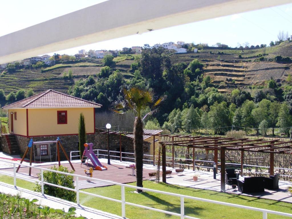 Solar Quinta Da Portela - Douro Vendégház Santa Marta de Penaguião Szoba fotó