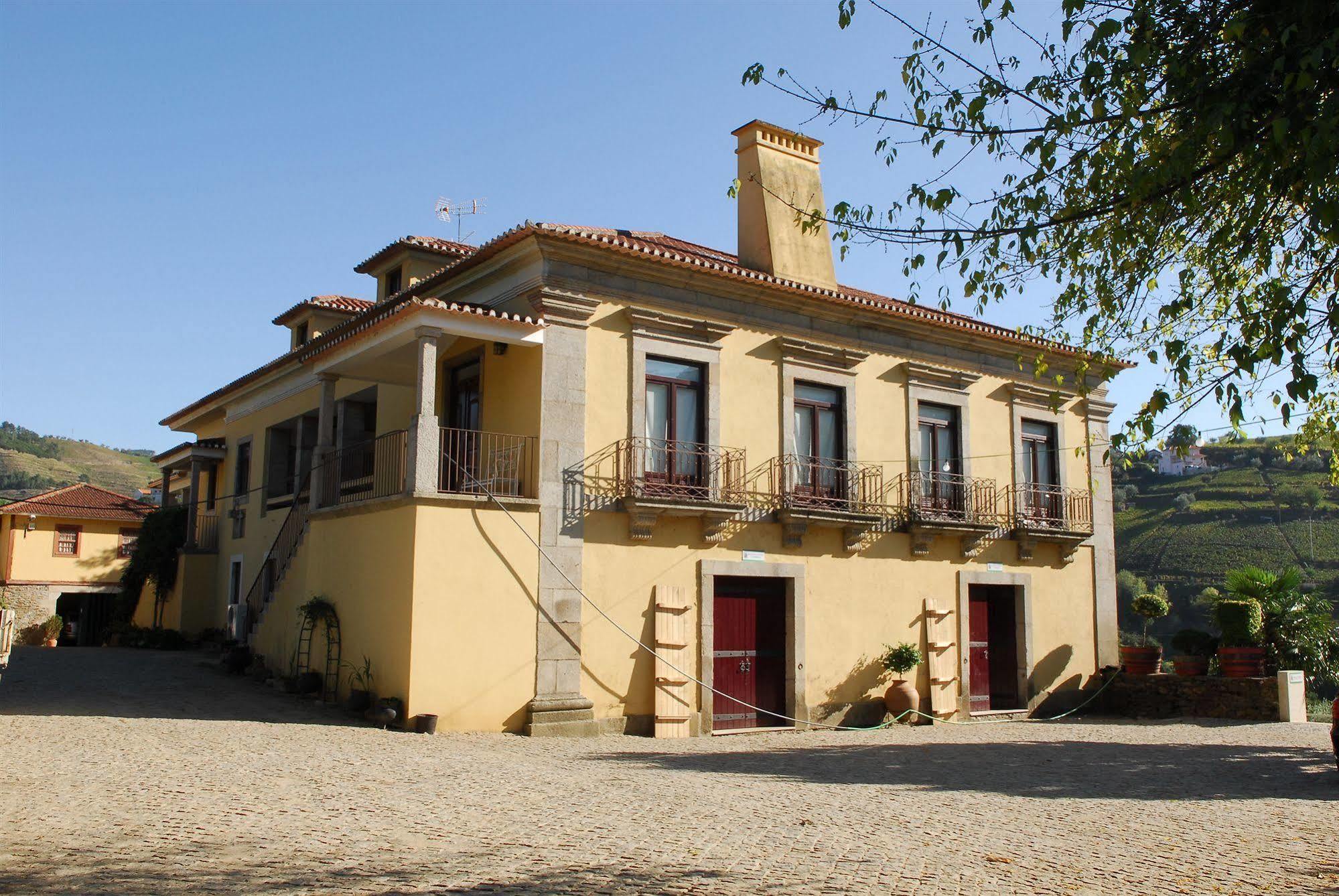 Solar Quinta Da Portela - Douro Vendégház Santa Marta de Penaguião Kültér fotó